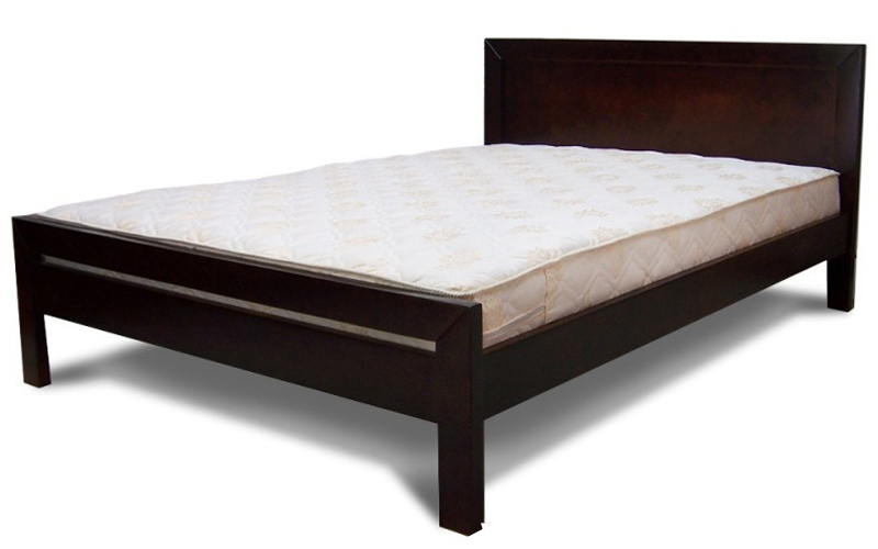 деревянная кровать София