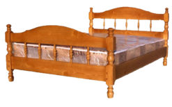 деревянная кровать Точеная